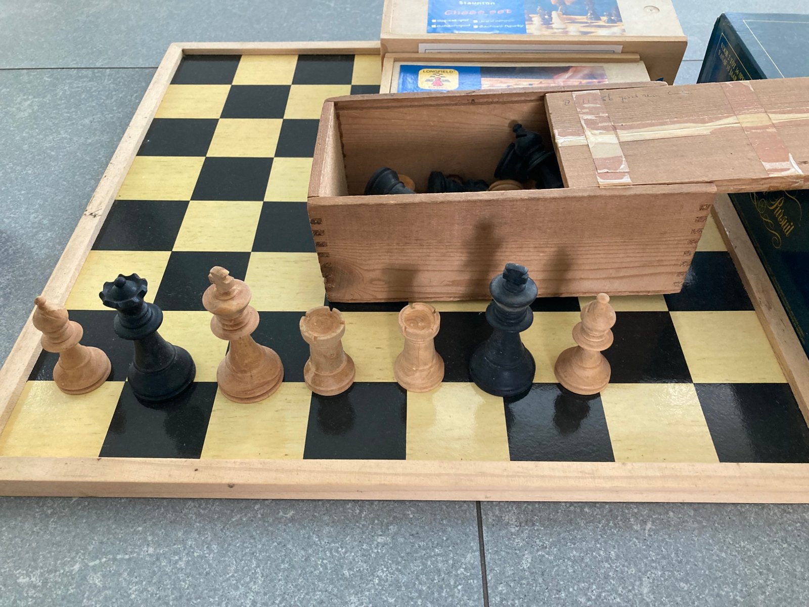 Doos met diverse spellen, Ophalen, Gebruikt