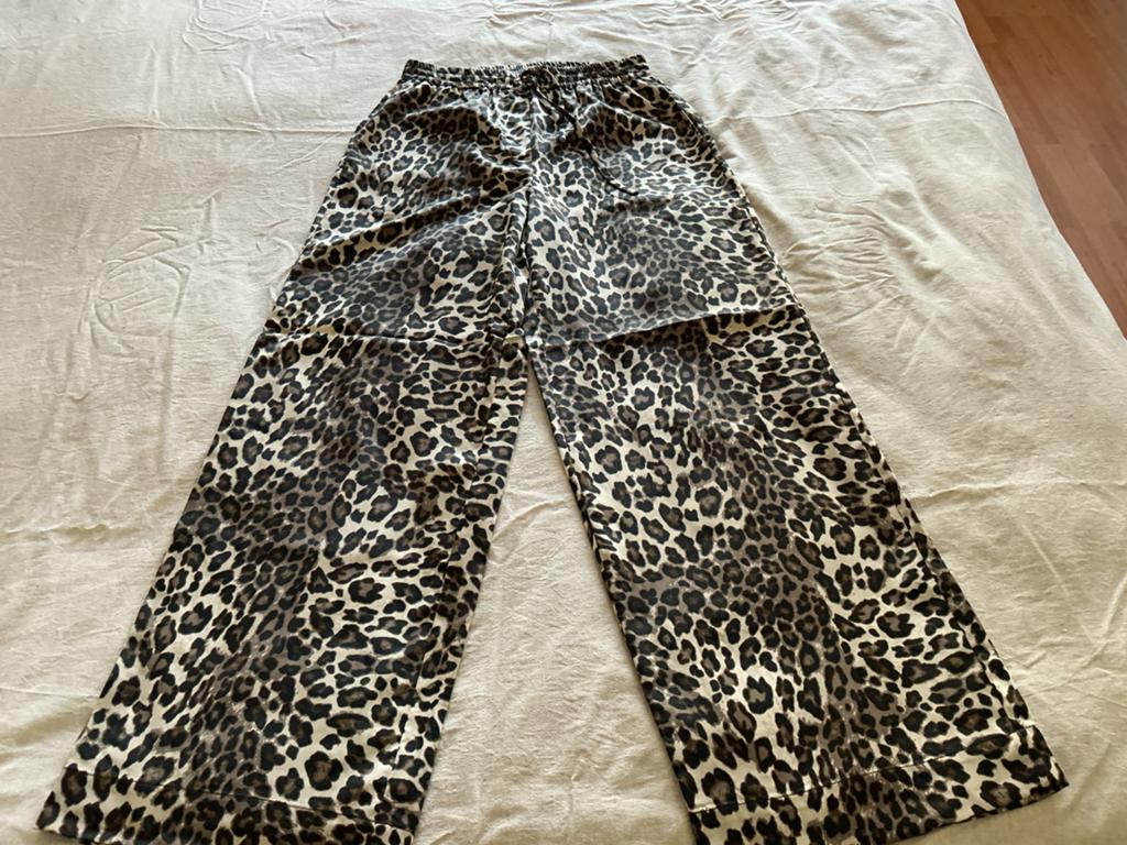 Modstrom pantalon in trendy tijgerprint, maat XS, Overige kleuren, Ophalen of Verzenden, Zo goed als nieuw, Maat 34 (XS) of kleiner