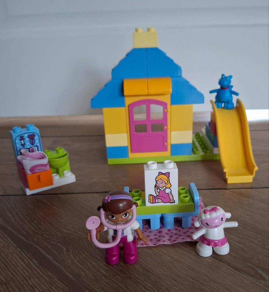Lego Duplo Disney Doc McStuffins tuinkliniek nr 10606, Ophalen of Verzenden, Zo goed als nieuw, Complete set, Duplo
