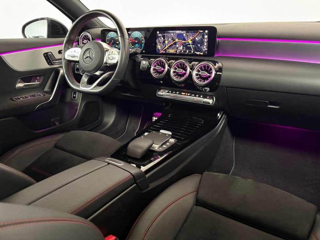 Mercedes-Benz A-klasse 250 e AMG Night Pano Memory Sfeer Cam, Auto's, Gebruikt, Zwart, 4 cilinders, Met garantie (alle)