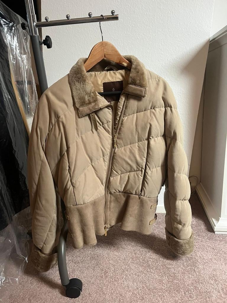 Moncler winterjas, Ophalen of Verzenden, Nieuw, Maat 38/40 (M), Zwart