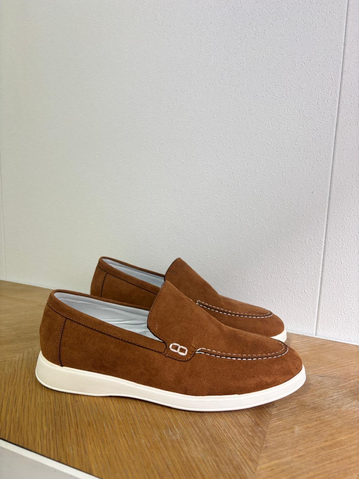 Nette instappers, Ophalen of Verzenden, Zo goed als nieuw, Bruin, Loafers