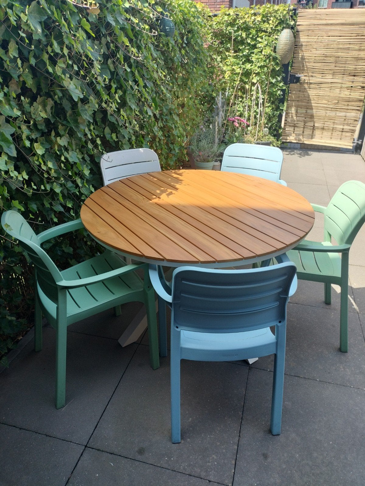 Vrolijke set kunststof tuinstoelen (diverse kleuren), Ophalen, Gebruikt, Kunststof, Stapelbaar