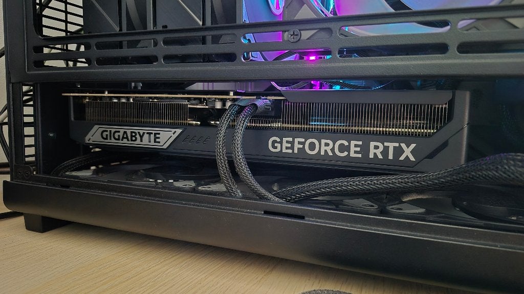 Geforce RTX 5070ti 16G met garantie, Computers en Software, Videokaarten, Zo goed als nieuw, Nvidia, PCI-Express 5.0, GDDR6, HDMI