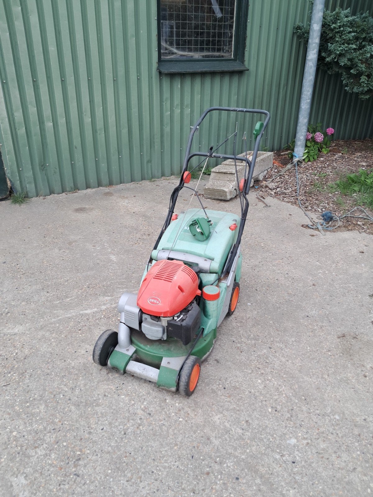 Brill Grasmaaier met Honda Motor - Gebruikt, Tuin en Terras, Ophalen, Cirkelmaaier, Gebruikt, Brill