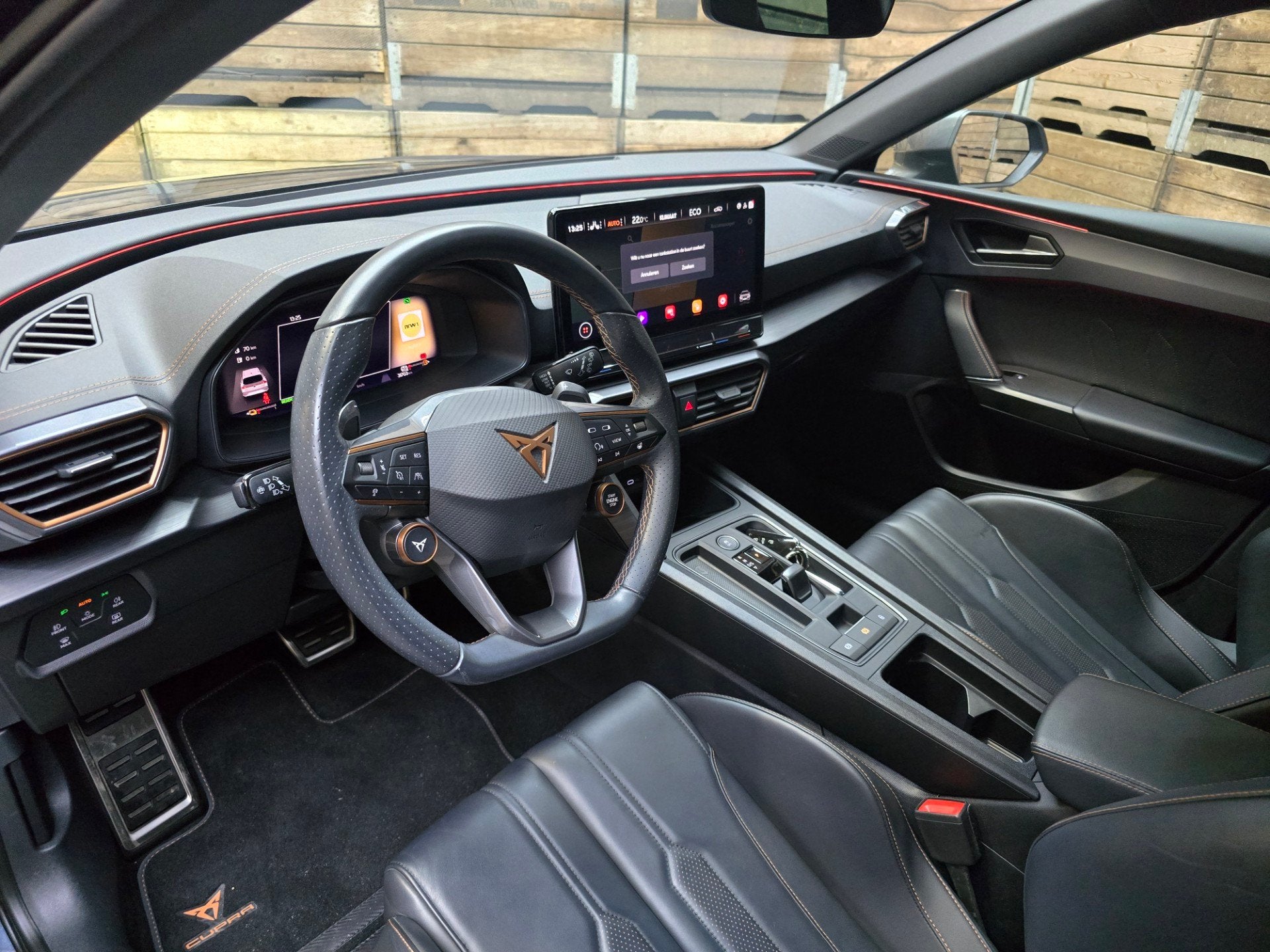 Cupra León