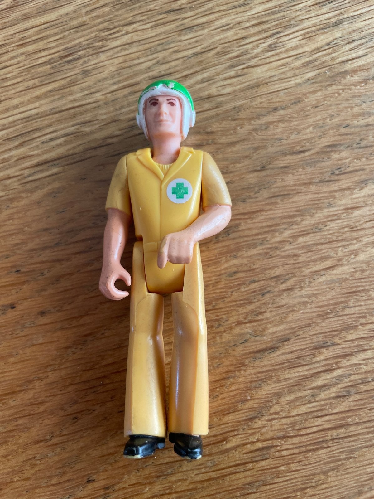 Vintage Adventure People  Yellow Rescue Helicopter Pilot, Ophalen, Gebruikt, Jongen of Meisje