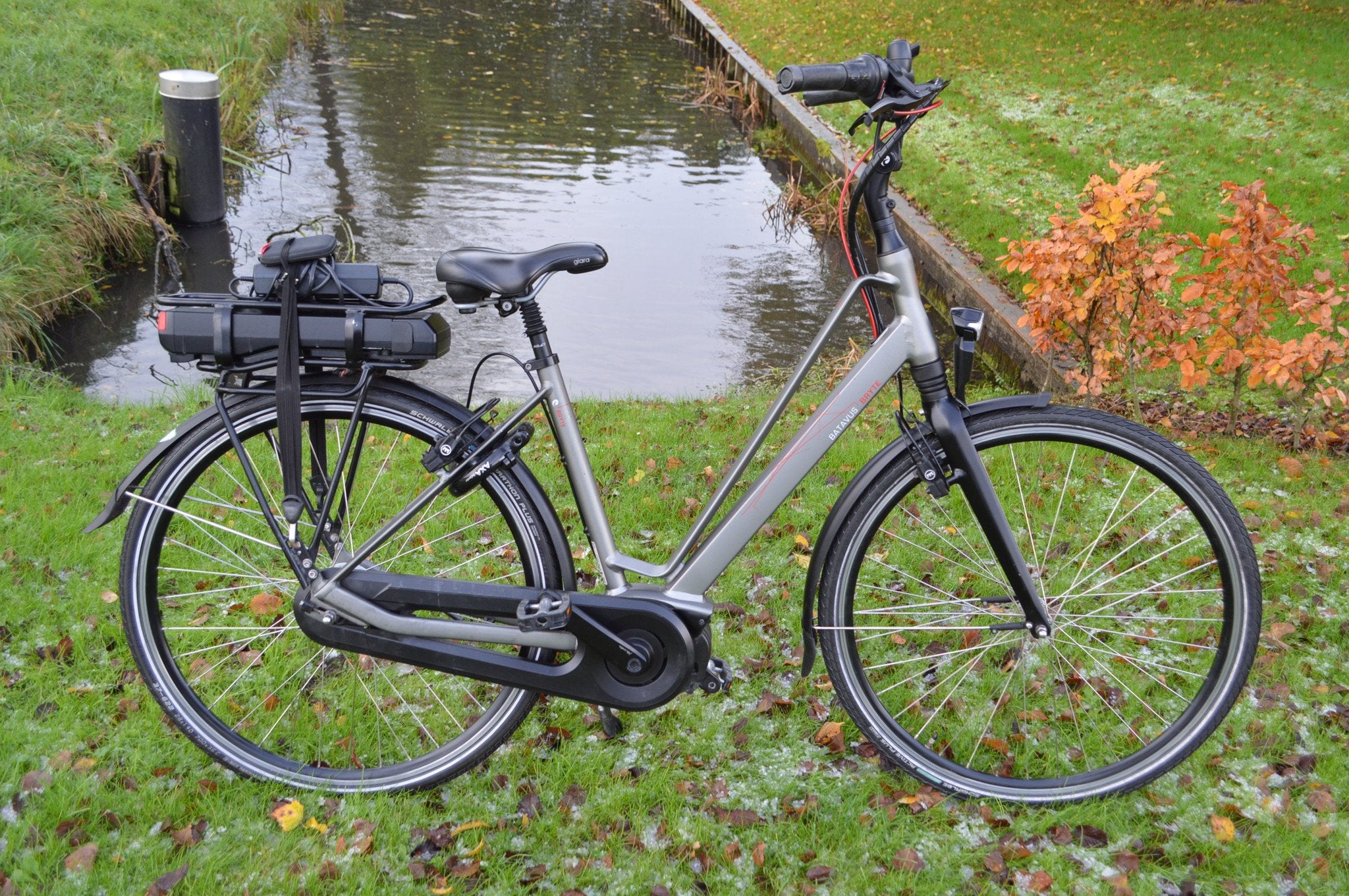 Batavus Bryte Framemaat 48 cm 400 WH accu