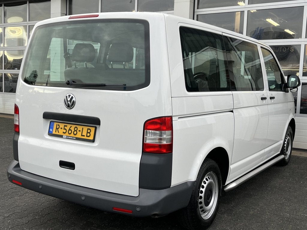 Volkswagen Transporter Kombi 2.0 TDI DSG Automaat L1H1 BTW e, Auto's, Volkswagen, Euro 5, Stof, Gebruikt, Zwart