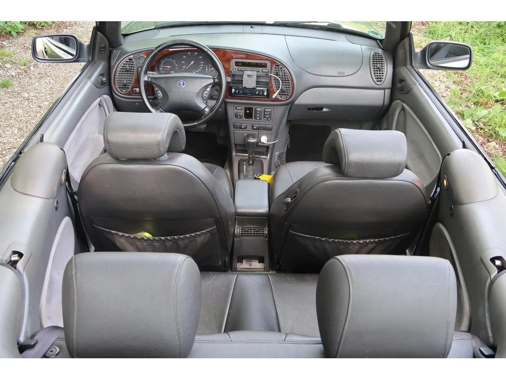 Saab 9-3 Cabrio 2.0t SE Design Edition (bj 2001, automaat), foto 3