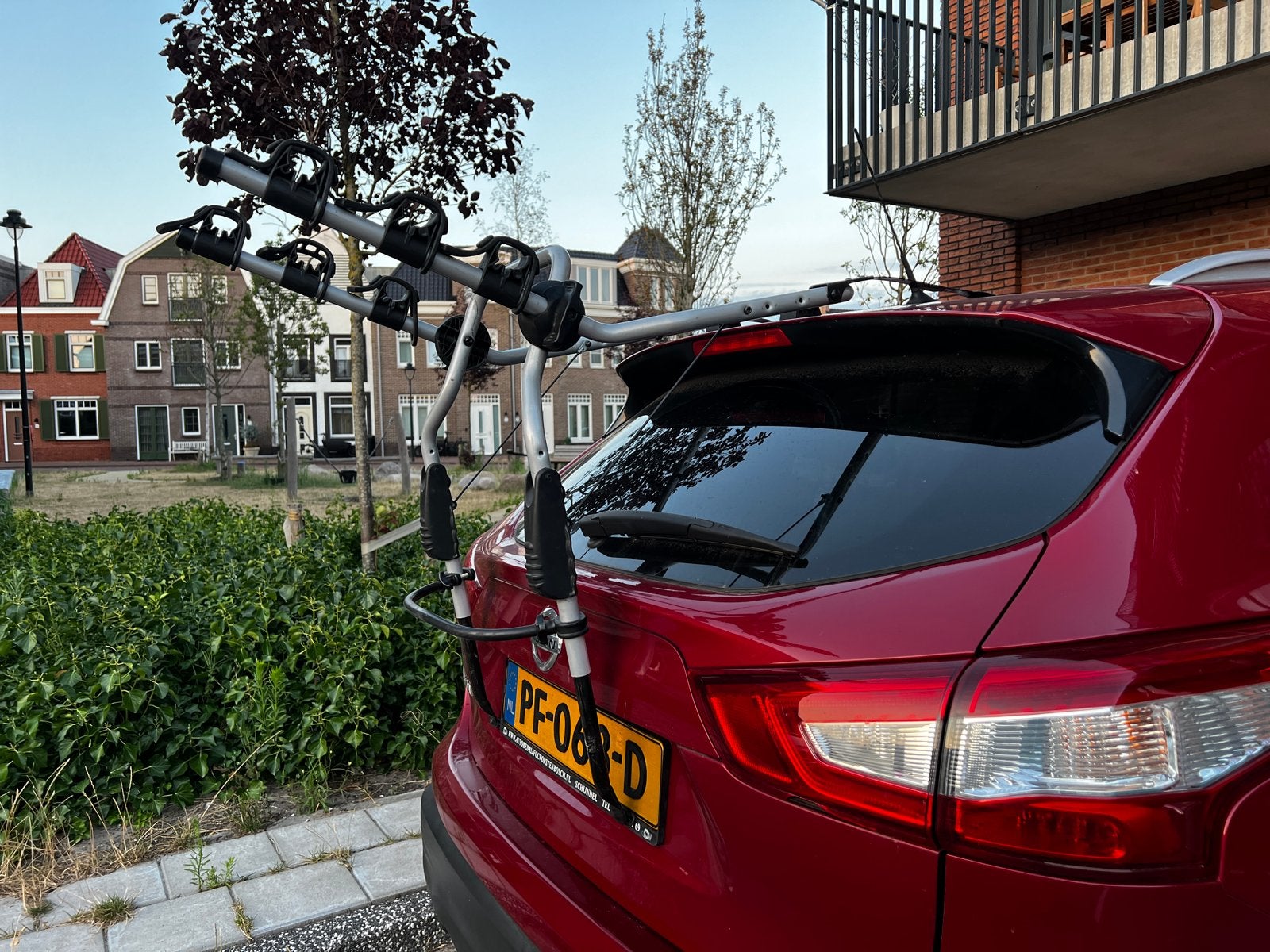 Thule ClipOn fietsendrager voor 3 fietsen, Ophalen of Verzenden, 2 fietsen, Gebruikt, Achterklepdrager