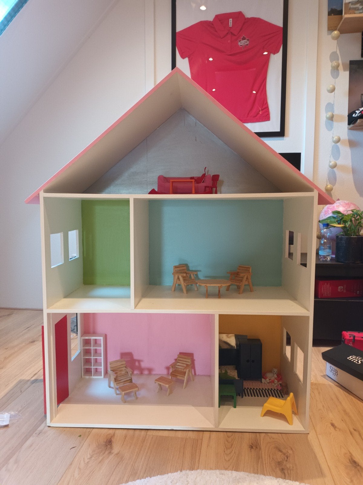 Poppenhuis met meubeltjes, Kinderen en Baby's, Ophalen, Gebruikt, Poppenhuis