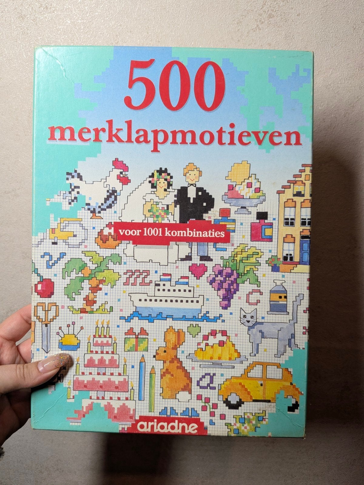500 Merklapmotieven - Borduurpatronen Boek, Patroon, Gebruikt, Onbekend, Ophalen of Verzenden