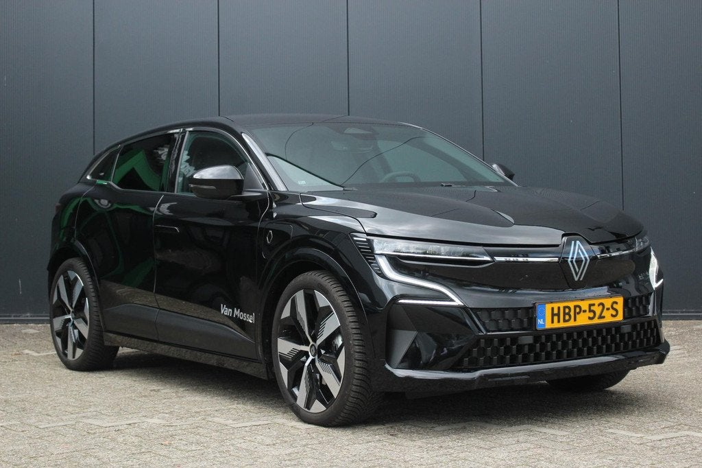 Renault Megane E-Tech Comfort Range Techno 60 kWh 220PK | Go, Auto's, Renault, Gebruikt, Leder en Stof, Zwart, 1619 kg