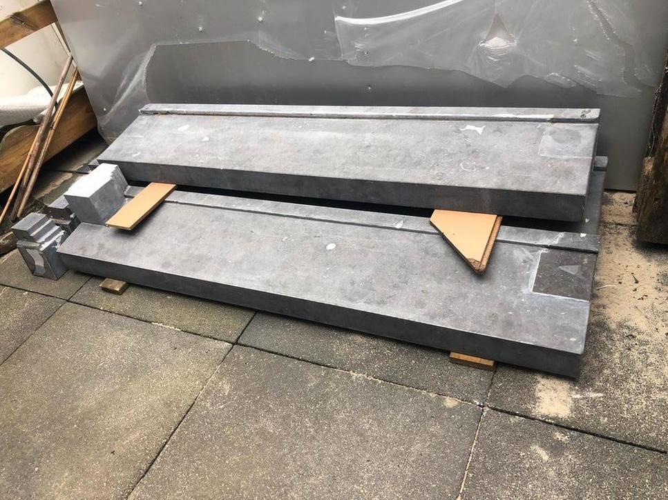3 hardstenen deurkozijn dorpels, ongebruikt., Doe-het-zelf en Verbouw, Kozijnen en Schuifpuien, 75 tot 150 cm, Overige materialen
