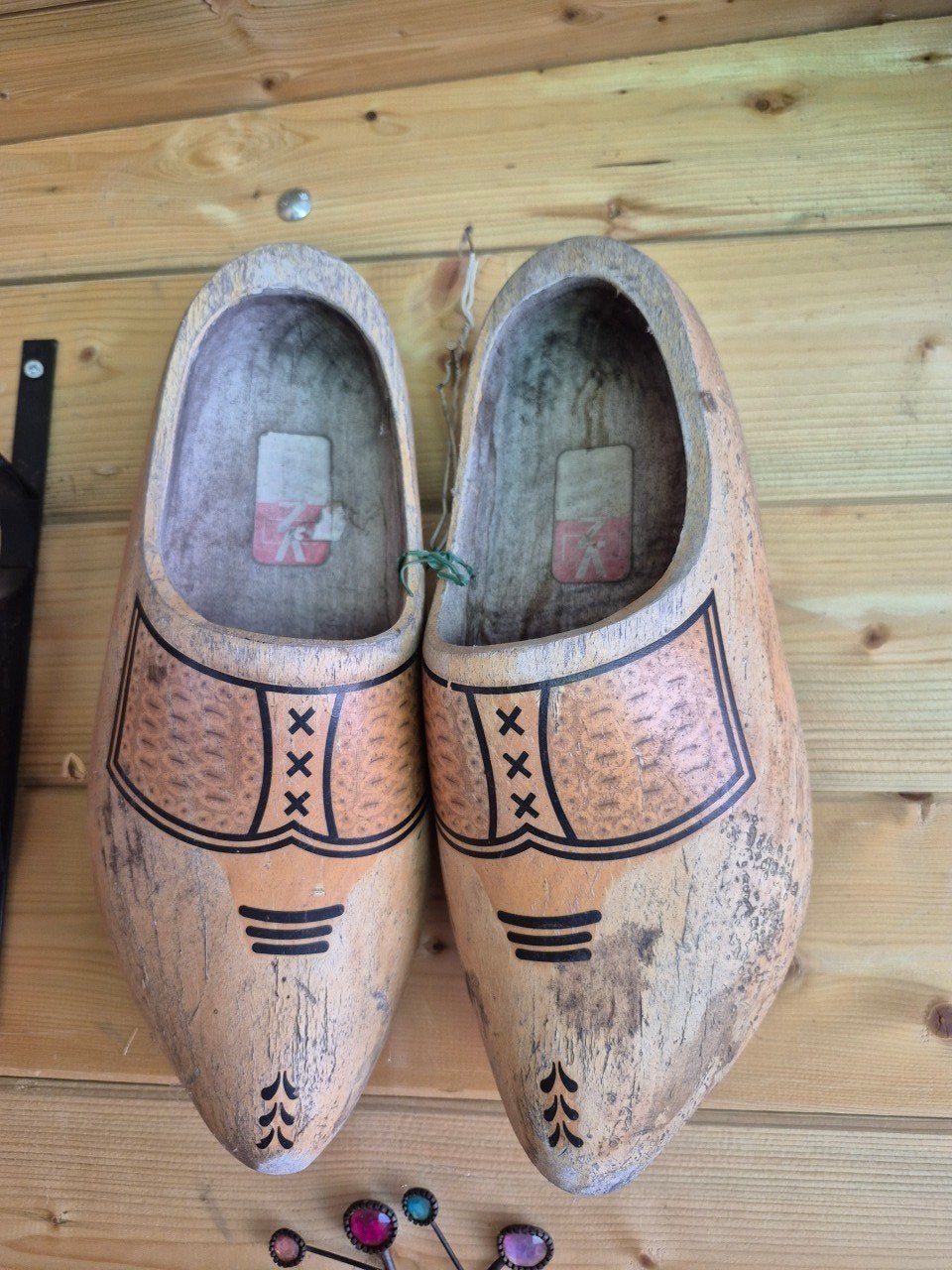 Klompen, hout, handgemaakt 30 cm lang gedragen, Ophalen of Verzenden, Gebruikt, Dames, Schoenen