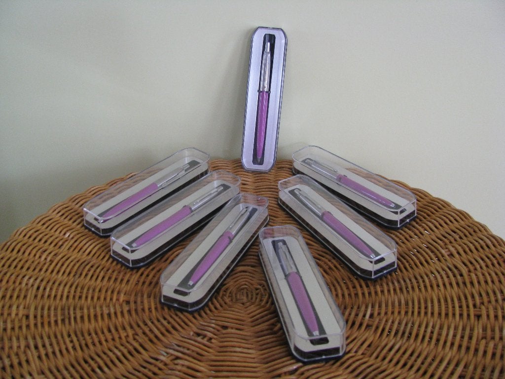 Parker JOTTER pen * 7 x NIEUW + doosje * lila *  voor € 30, Nieuw, Met doosje, Ophalen of Verzenden, Parker