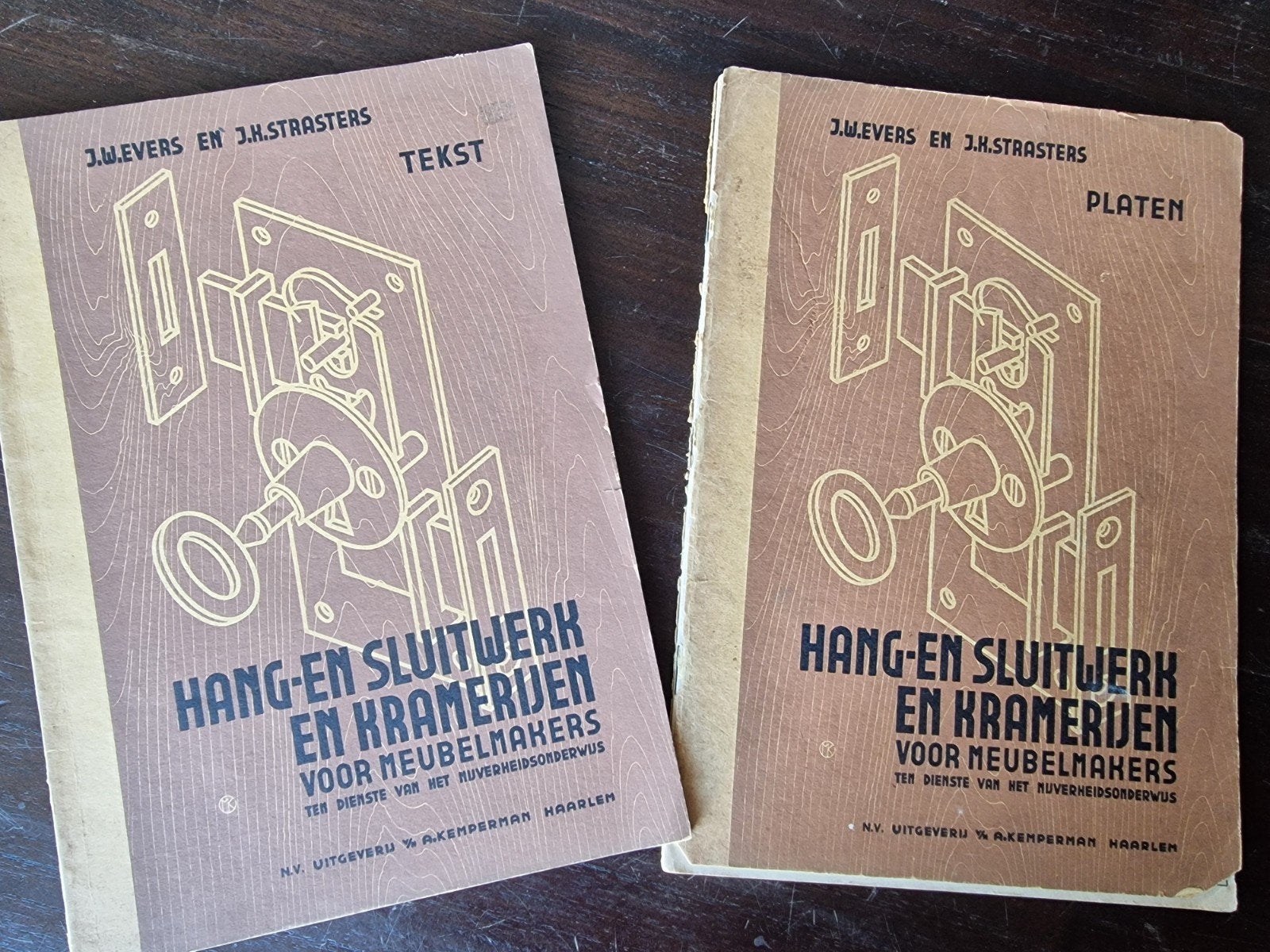 Hang- en Sluitwerk en Kramerijen voor Meubelmakers, Ophalen of Verzenden, Gelezen, J.W. Evers en J.H. Strasters