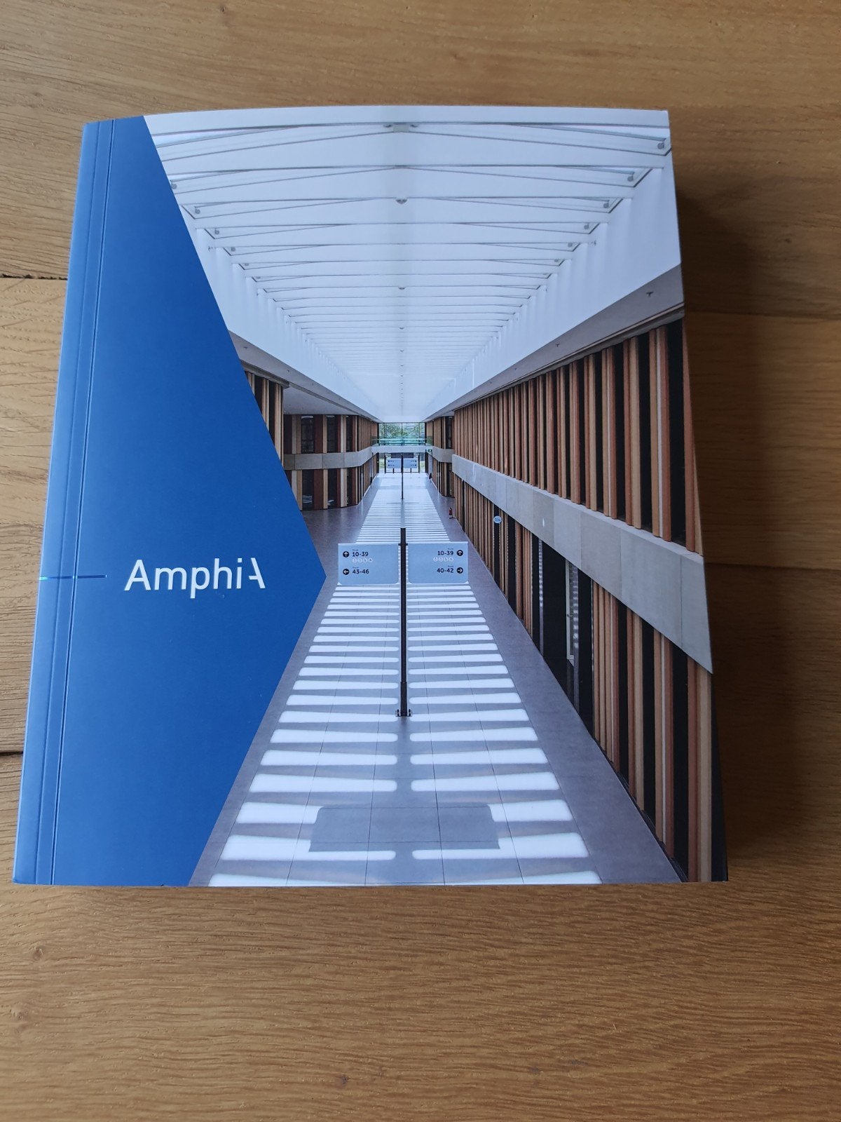 nieuw boek zorg in de regio, Boeken, Ophalen, Nieuw
