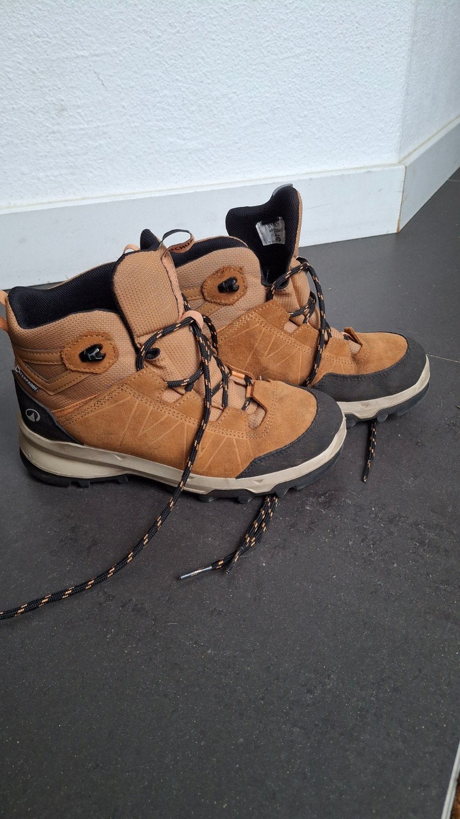 Waterdichte wandelschoenen Decathlon maat 35 - Zo goed als n, Ophalen of Verzenden, Zo goed als nieuw, Schoenen