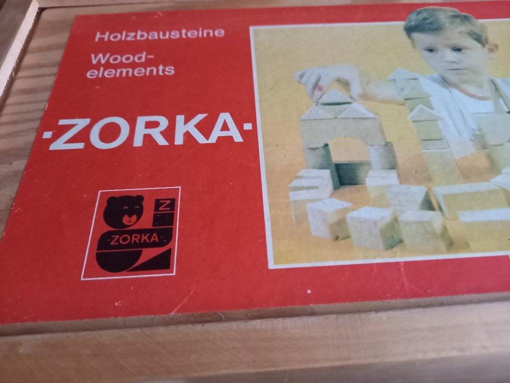 mooie houten blokken kar, Kinderen en Baby's, Speelgoed | Houten speelgoed, Ophalen of Verzenden, Zo goed als nieuw, Rij- of Hobbelspeelgoed