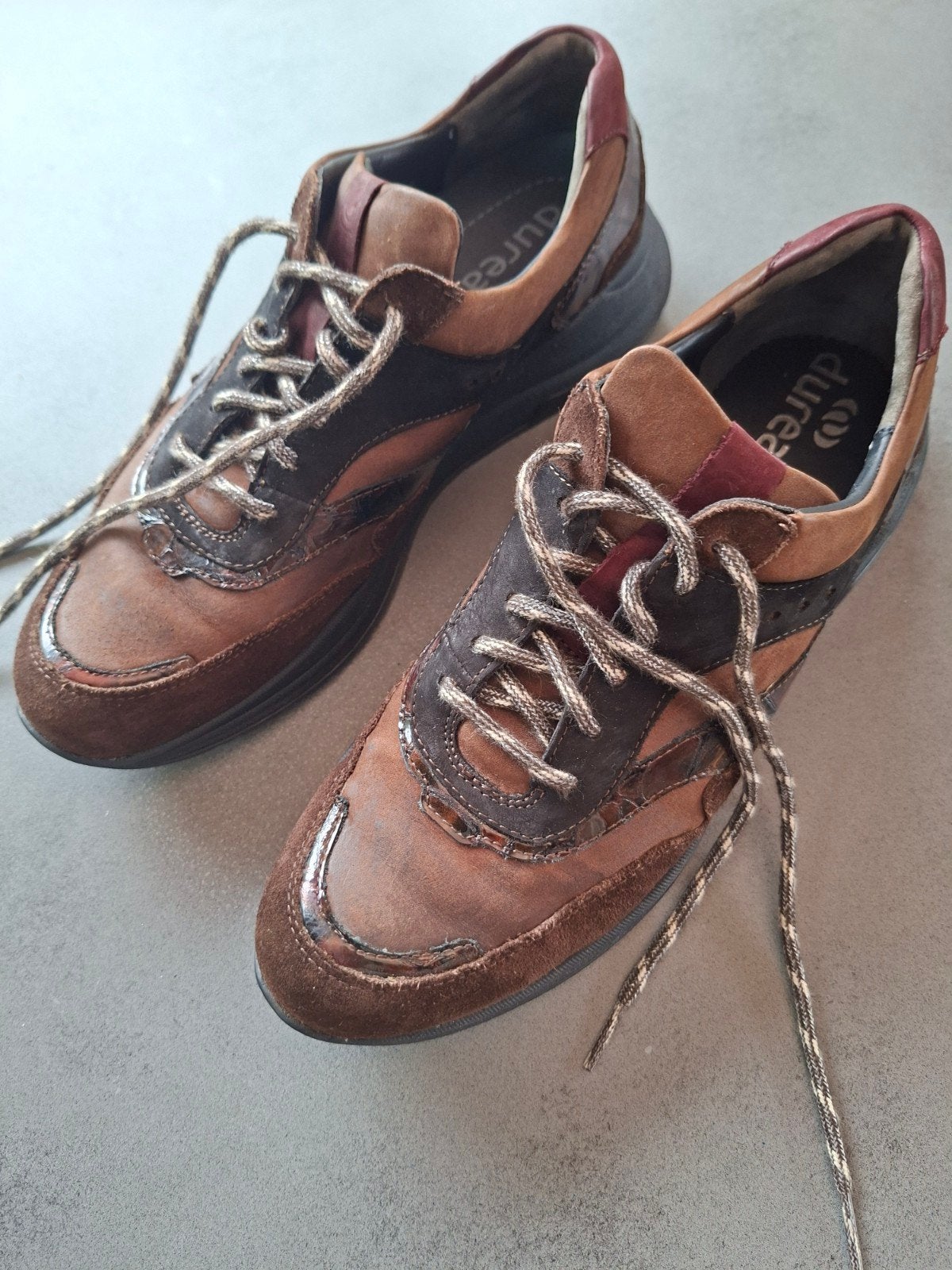 Najaarsschoen. Durea, goede pasvorm. Mt 42, Ophalen of Verzenden, Sneakers of Gympen