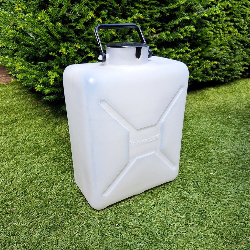 Comet waterjerrycan van ongeveer 13 liter, met middenopening, Ophalen, Zo goed als nieuw