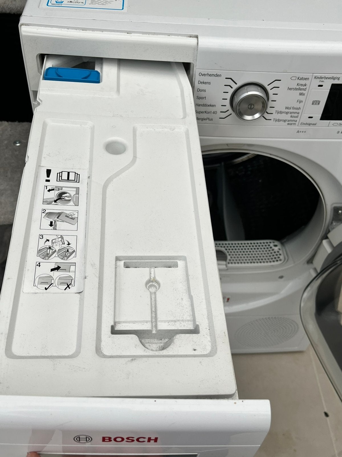 Foto 4 van Bosch Serie 8 warmtepompdroger | defect/voor handige klusser