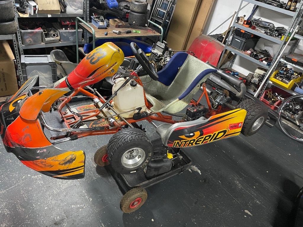 Intrepid Cruiser MS3 met Rotax Max senior motor, Sport en Fitness, Karting, Ophalen, Gebruikt, Kart