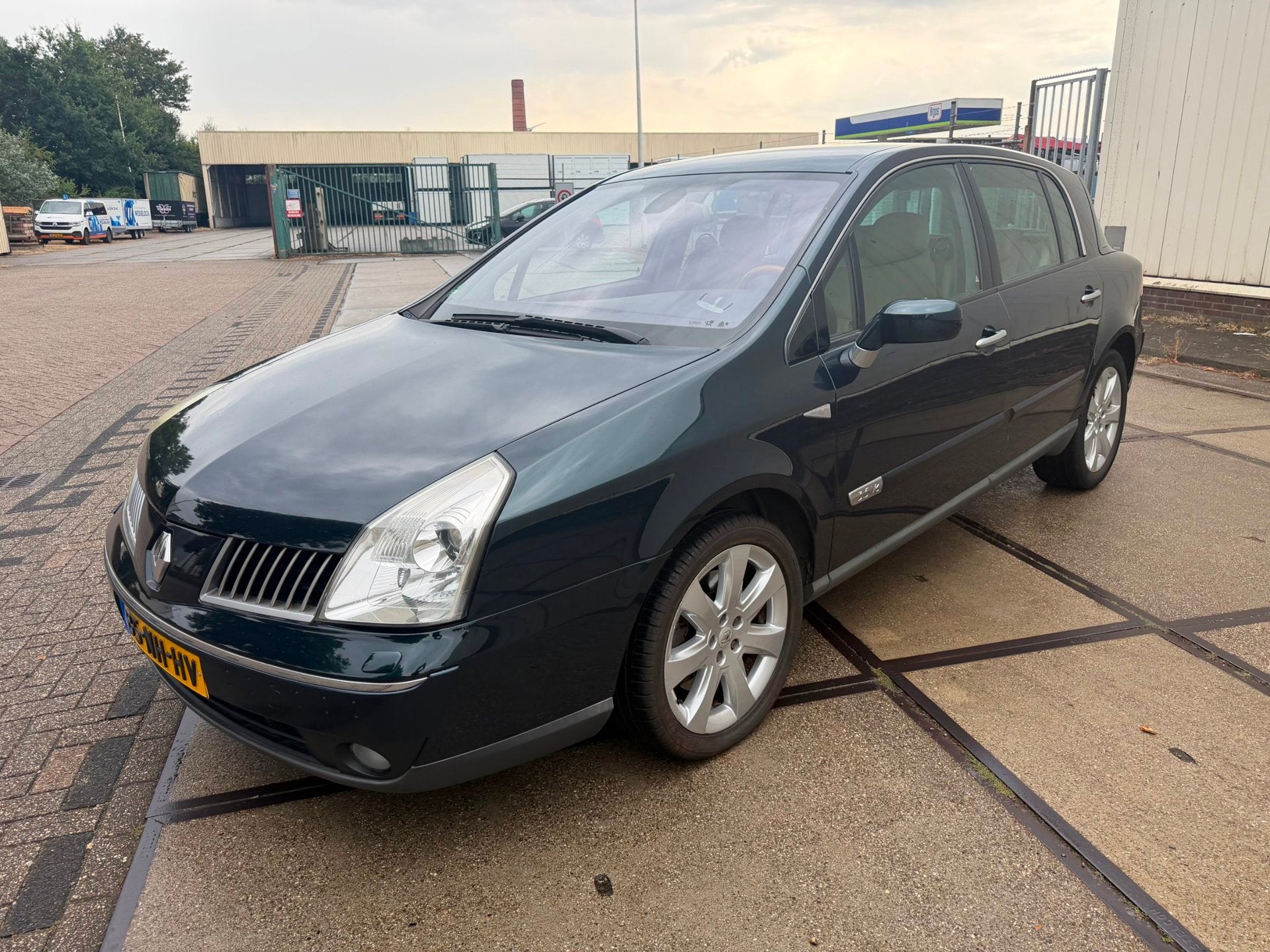 Renault Vel Satis 3.5 V6 Privilége nieuwe apk automaat, Gebruikt, Origineel Nederlands, Bedrijf, 1695 kg