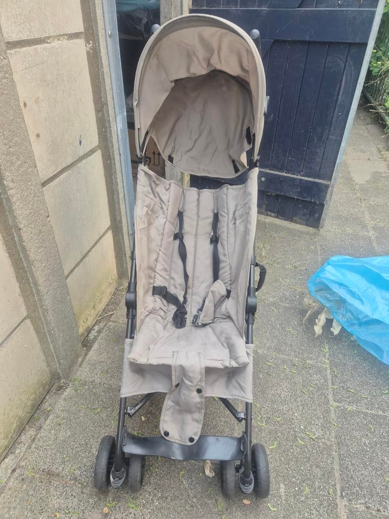 Buggy, Kinderen en Baby's, Ophalen of Verzenden, Zo goed als nieuw
