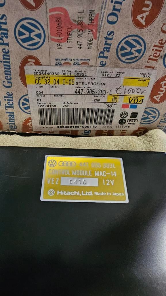 Audi Volkswagen ECU Regelapparaat 447 905 383 L Hitachi, Auto-onderdelen, Ophalen of Verzenden, Audi