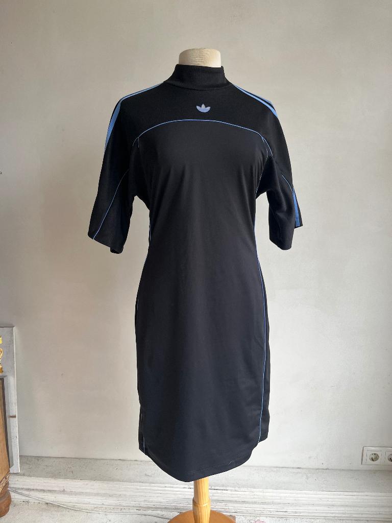 adidas jurk zwart blauw, Kleding | Dames, Jurken, Maat 38/40 (M), Zwart, Nieuw, Knielengte