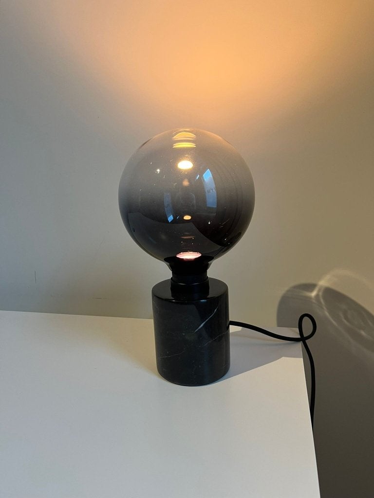 Ikea table lamp (black) / Ikea tafellamp (zwart), Ophalen, Zo goed als nieuw, Minder dan 50 cm