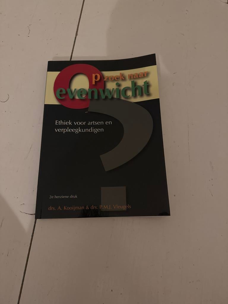 P zoek naar evenwicht: Ethiek voor artsen en verpleegkundige, Ophalen of Verzenden, Gamma, Gelezen, HBO