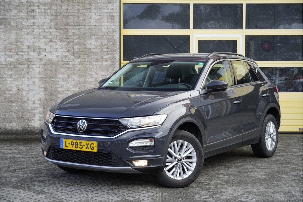 Volkswagen T-Roc 1.0 TSI Style BJ2021 Lmv 16" | Pdc | App-Co, Voorwielaandrijving, Stof, Gebruikt, 1193 kg