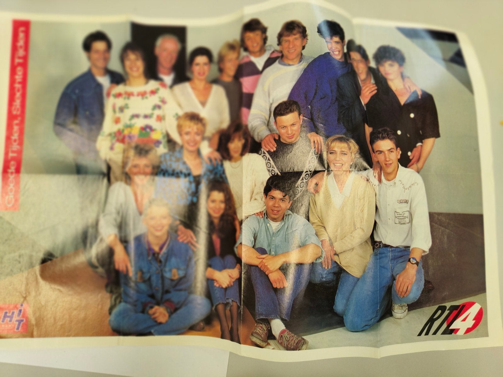 RTL 4 Goede Tijden Slechte Tijden Krant/Poster, Ophalen of Verzenden, 1980 tot heden, Nederland, Krant