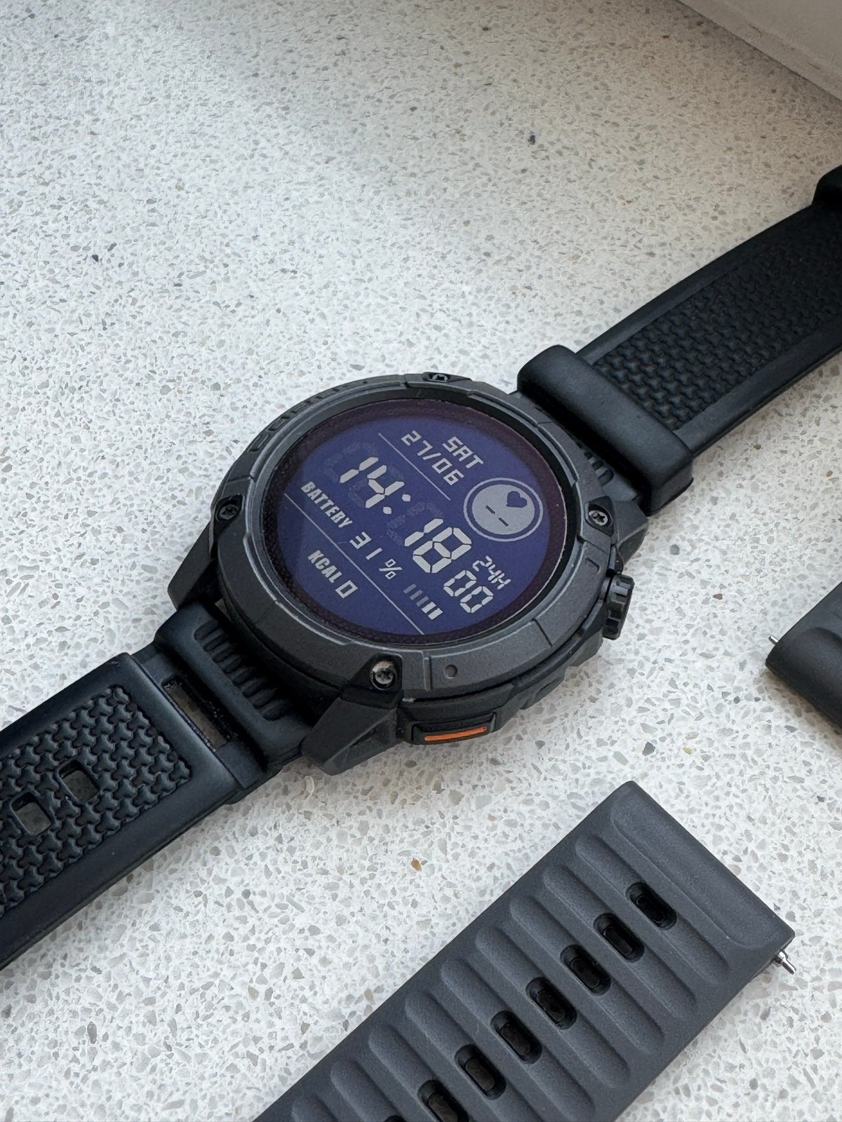 Coros Nomad GPS Outdoor Smartwatch - Robuust en Veelzijdig, Zwart, Ophalen of Verzenden, Waterdicht, Afstand