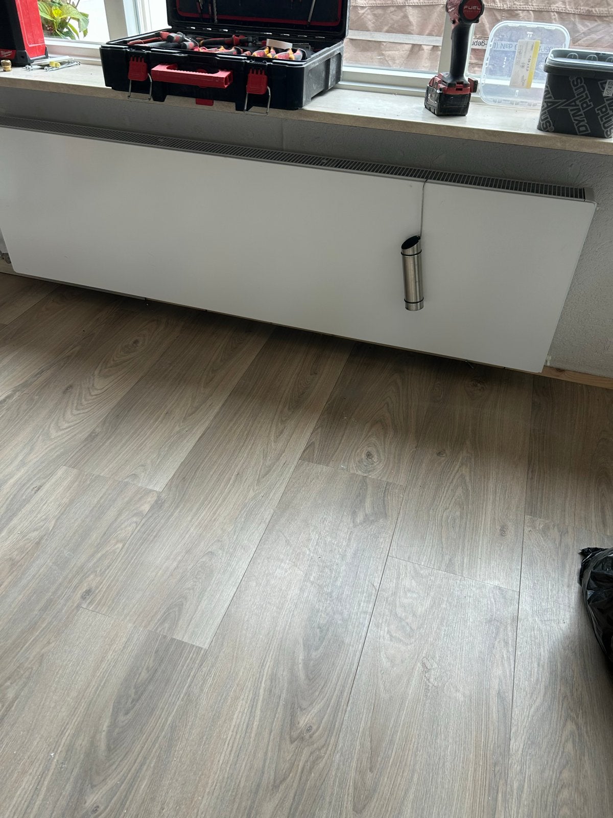 Moderne radiator, wit, 1800 x 50 2 stuks, Doe-het-zelf en Verbouw, Verwarming en Radiatoren, Ophalen, 30 tot 80 cm, Gebruikt, Radiator