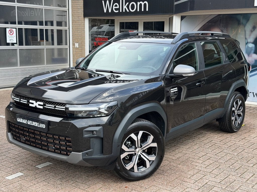 Dacia Bigster 1.8 Hybrid 155 Extreme | Apple/Android | Camer, Stof, Gebruikt, Zwart, 4 cilinders