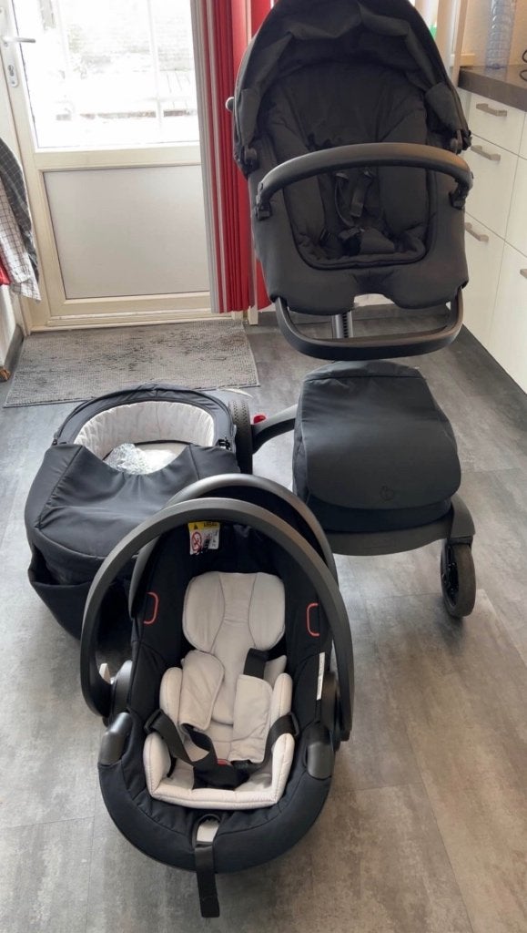 Stokke Xplory X kinderwagen – zeer complete set, Zo goed als nieuw, Met autostoeltje, Ophalen, Kinderwagen