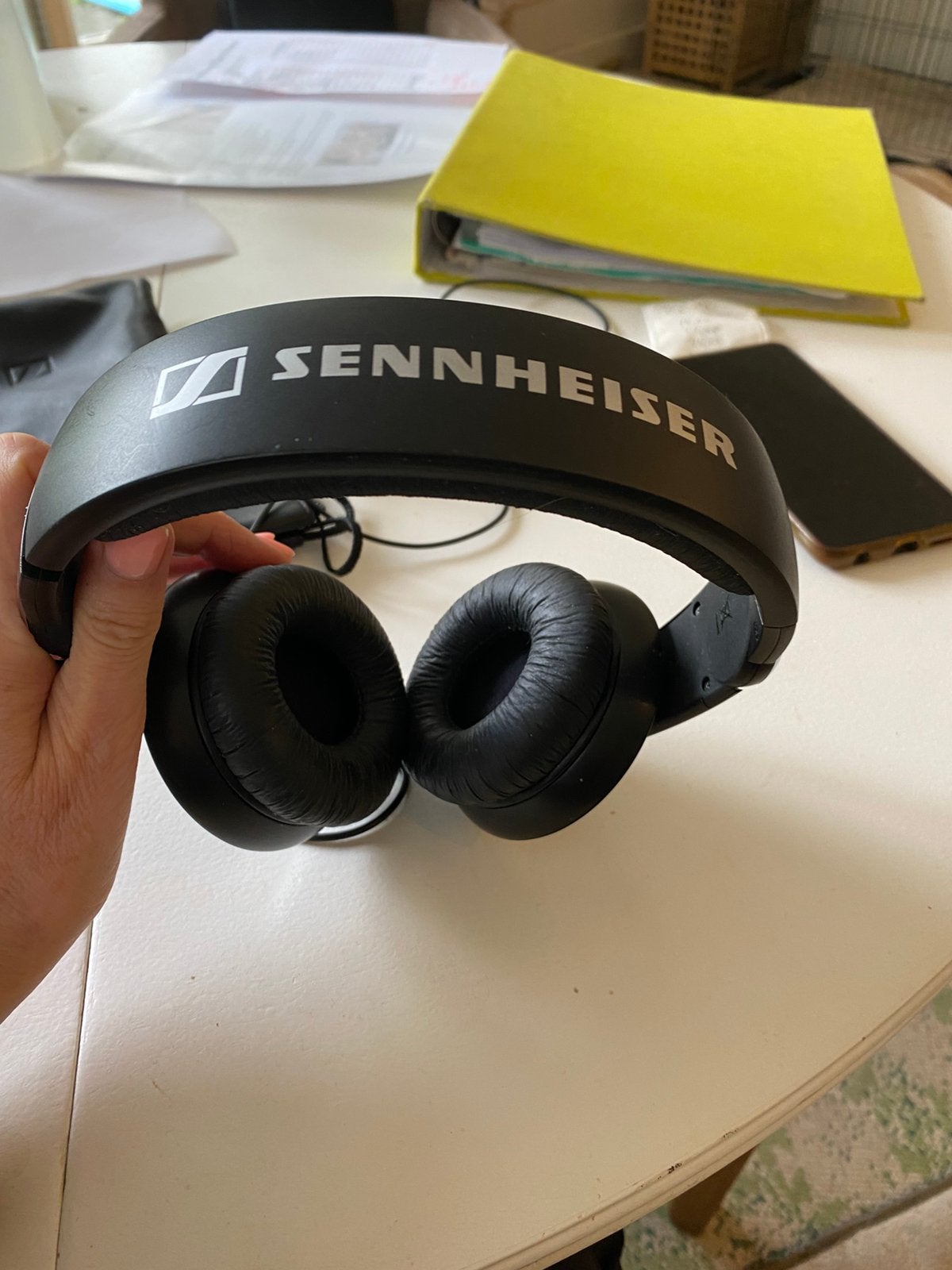 Sennheiser HD 205 hoofdtelefoon + originele hoes, Audio, Tv en Foto, Koptelefoons, Ophalen of Verzenden, Sennheiser