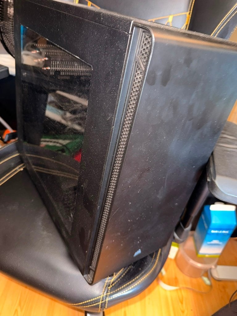 PC – i5-8600K – 16GB RAM – GTX 1050 – SSD + HDD, Computers en Software, Desktop Pc's, Zelf gebouwde pc, Ophalen of Verzenden, Zo goed als nieuw