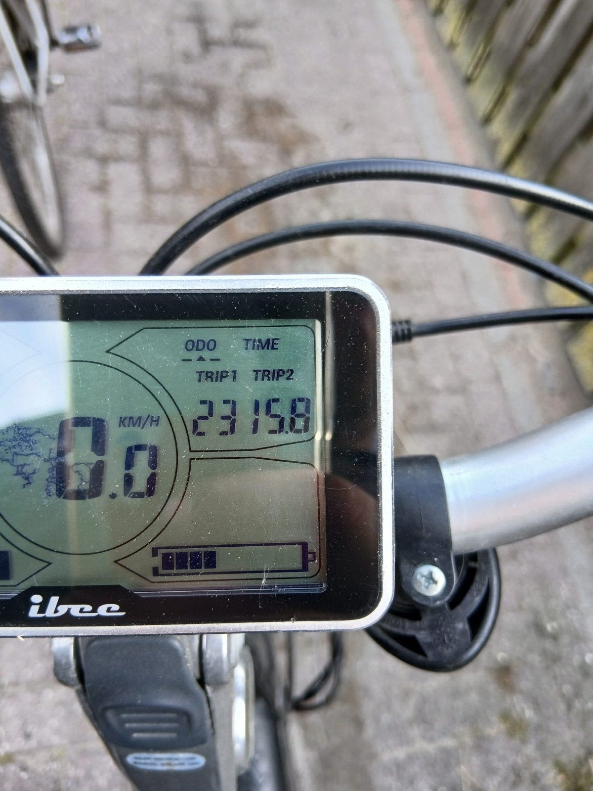2 Bikkel elektrische fietsen - Ideaal voor korte ritten, Gebruikt, 51 tot 55 cm, 30 tot 50 km per accu, Ophalen