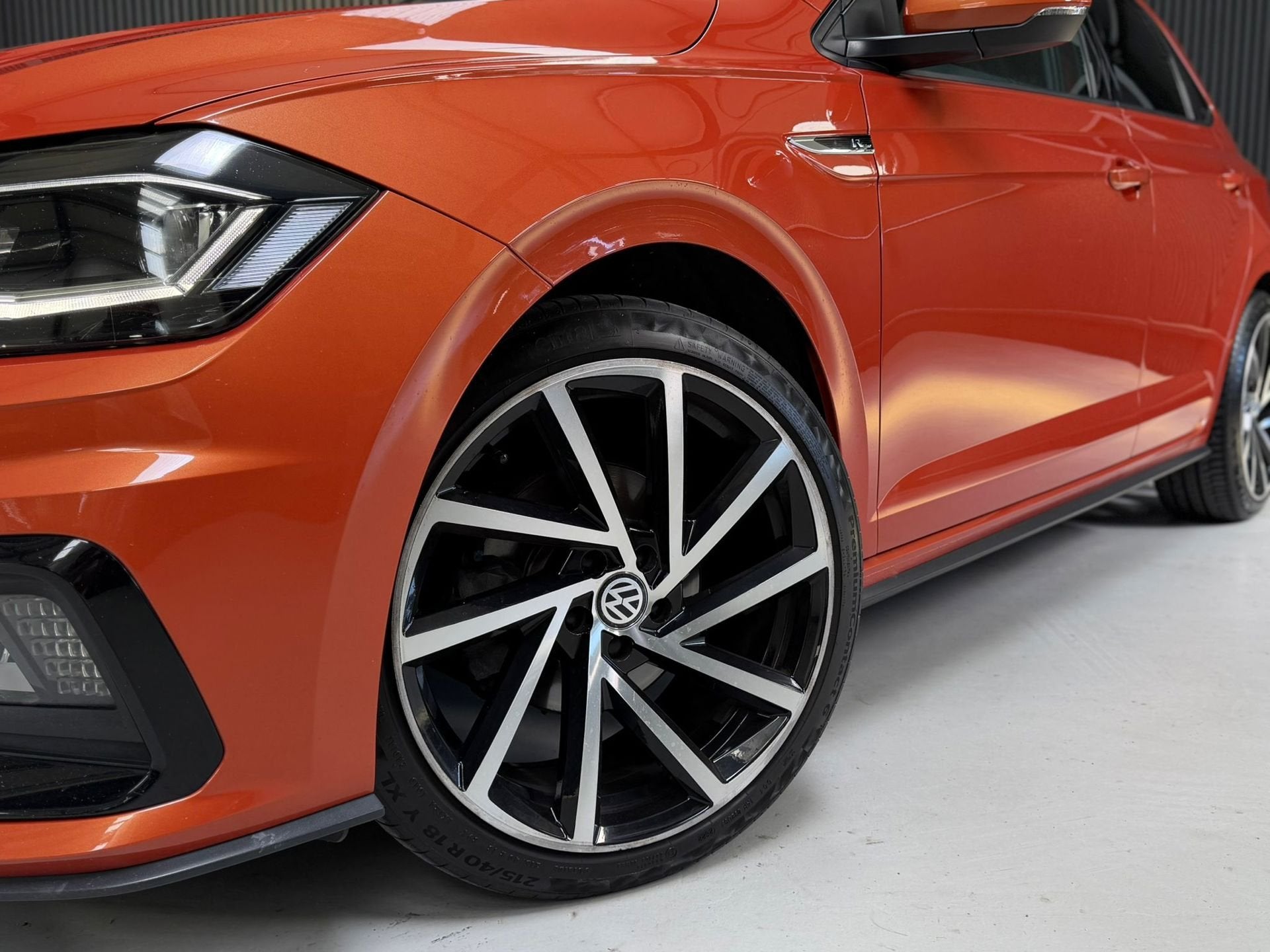 Volkswagen Polo 1.0 TSI R-Line 116PK|Pano|Camera|Pano|Beats|, Dealer onderhouden, Euro 6, Overige kleuren, 116 pk