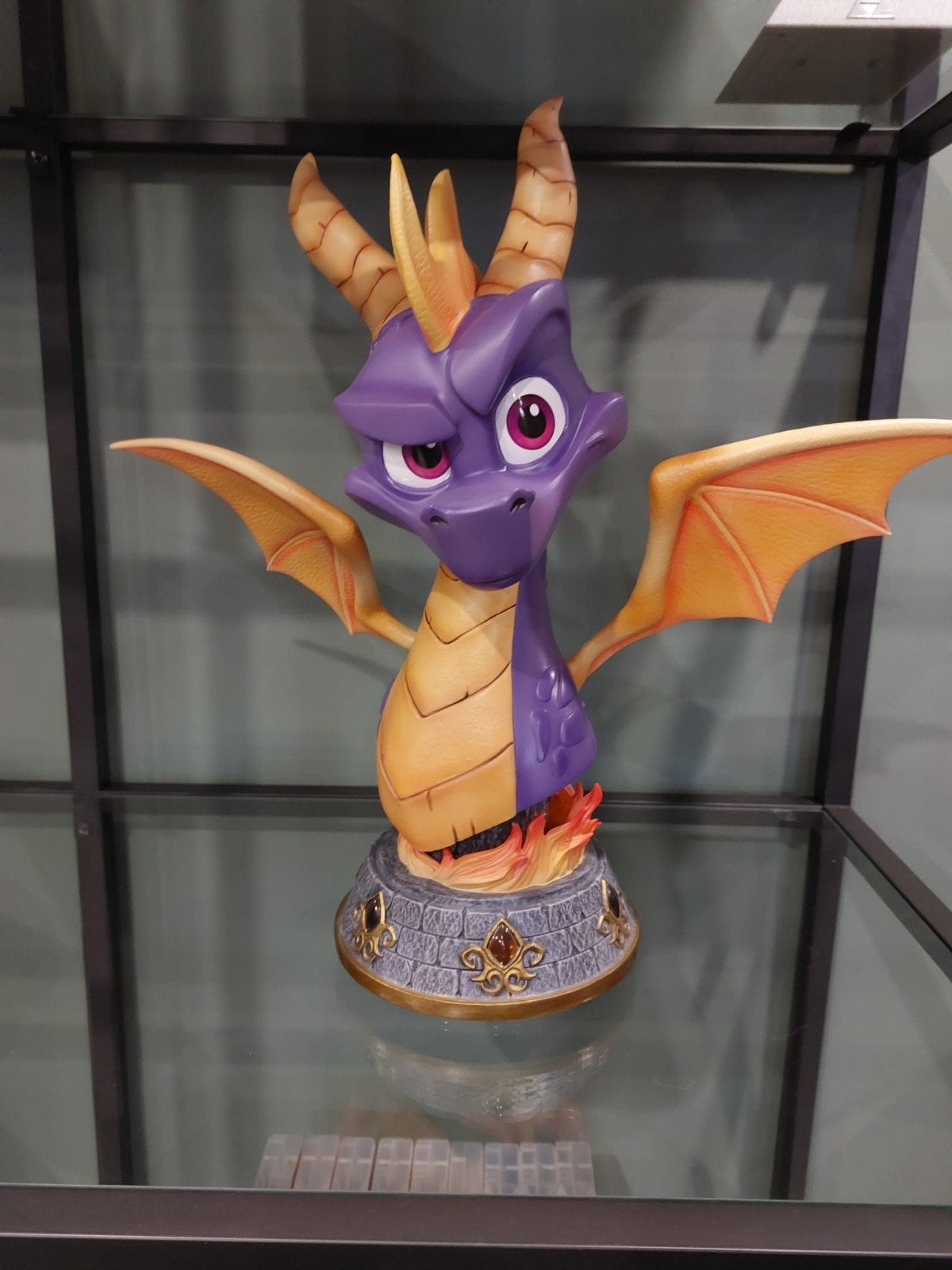 Spyro First 4 Figures Grand Scale bust statue, Ophalen of Verzenden, Zo goed als nieuw