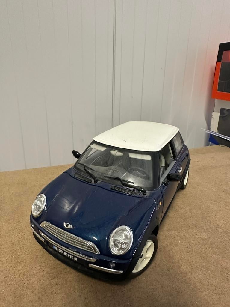 Mini cooper modelauto 1:18 Bburago, Ophalen of Verzenden, Zo goed als nieuw, Auto, Bburago