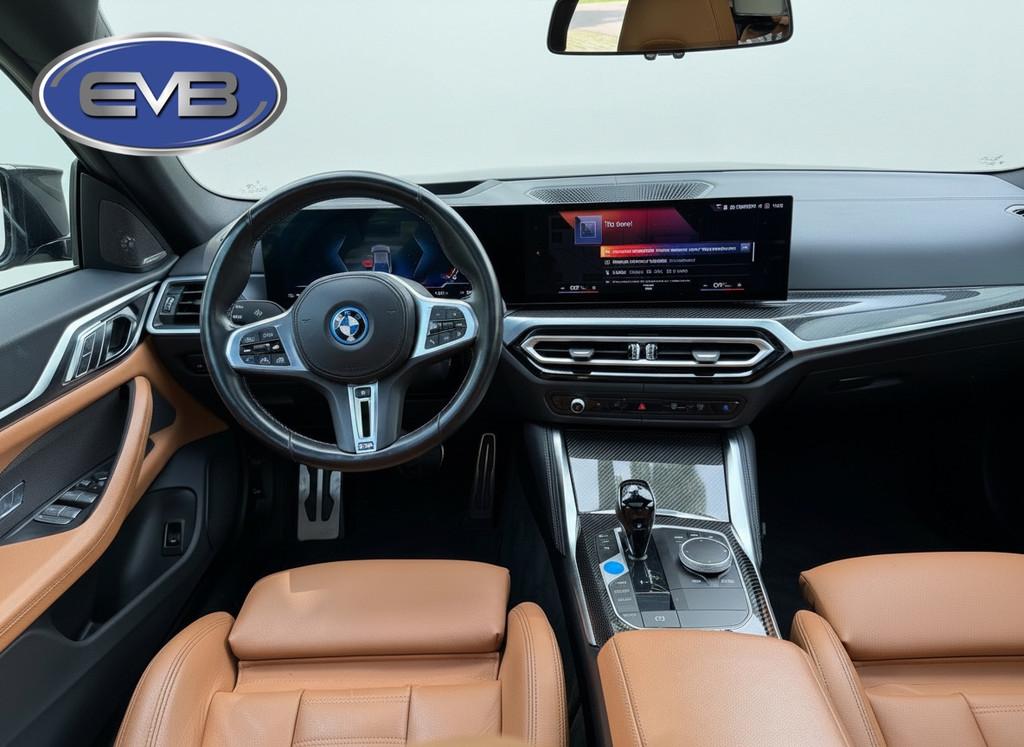 BMW I4 M50 M- Sport ac schnitzel, 20" performance, VOL OPTIE, Auto's, Gebruikt, 520 km, 110 €/maand, 1398 min