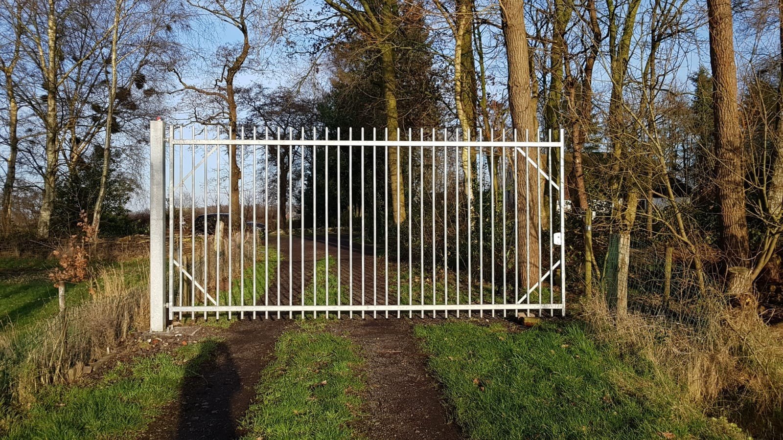 Gegalvaniseerd hekwerk poort, Ophalen, Met poort, Gebruikt, Spijlenhekwerk