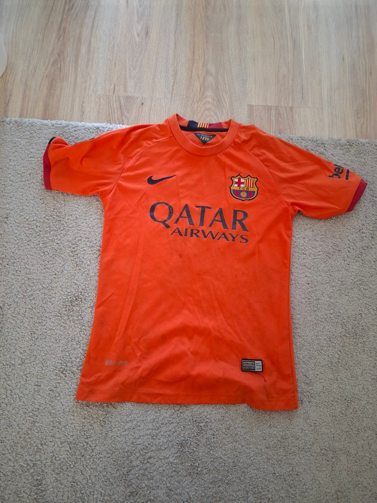 FC Barcelona uitshirt 2015/2016 Suarez - Maat M, Maat 48/50 (M), Nike, Oranje, Ophalen of Verzenden
